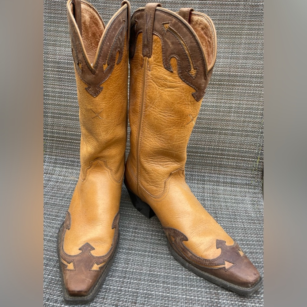 Twisted X ladies 8.5B Cowboy Boots